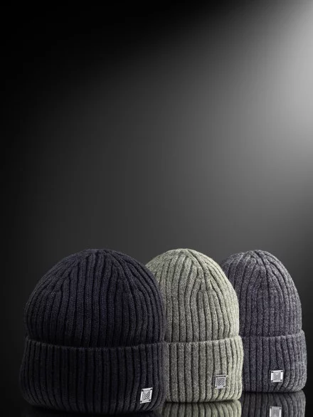 Шапка мужская 12828/2 MARHATTER чёрный (57-59) Шапка мужская 12828/2 MARHATTER чёрный (57-59)