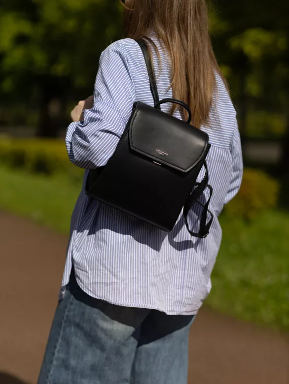 Рюкзак городской David Jones 7563 black Рюкзак городской David Jones 7563 black