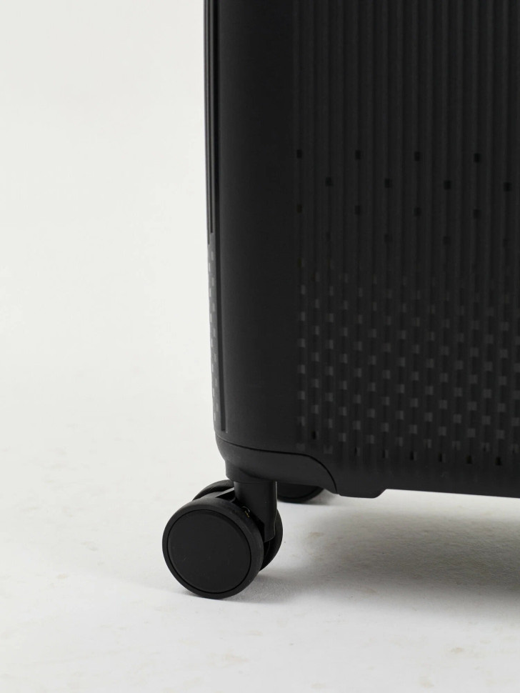 Чемодан L'Case, Riga без расширения Чемодан L'Case, Riga без расширения