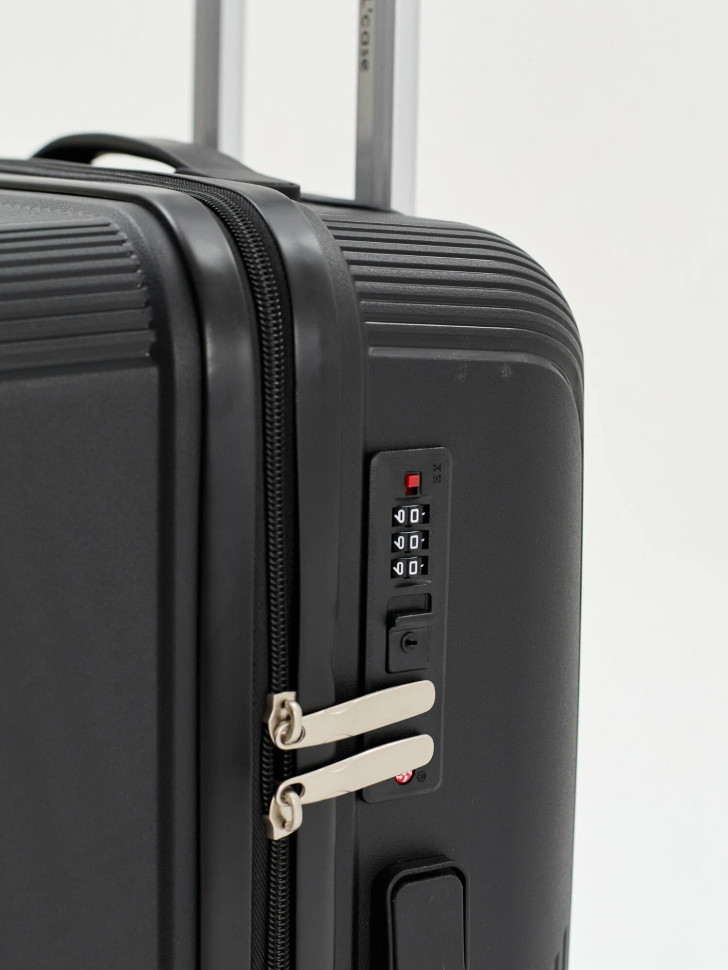 Чемодан L'Case, Riga без расширения Чемодан L'Case, Riga без расширения