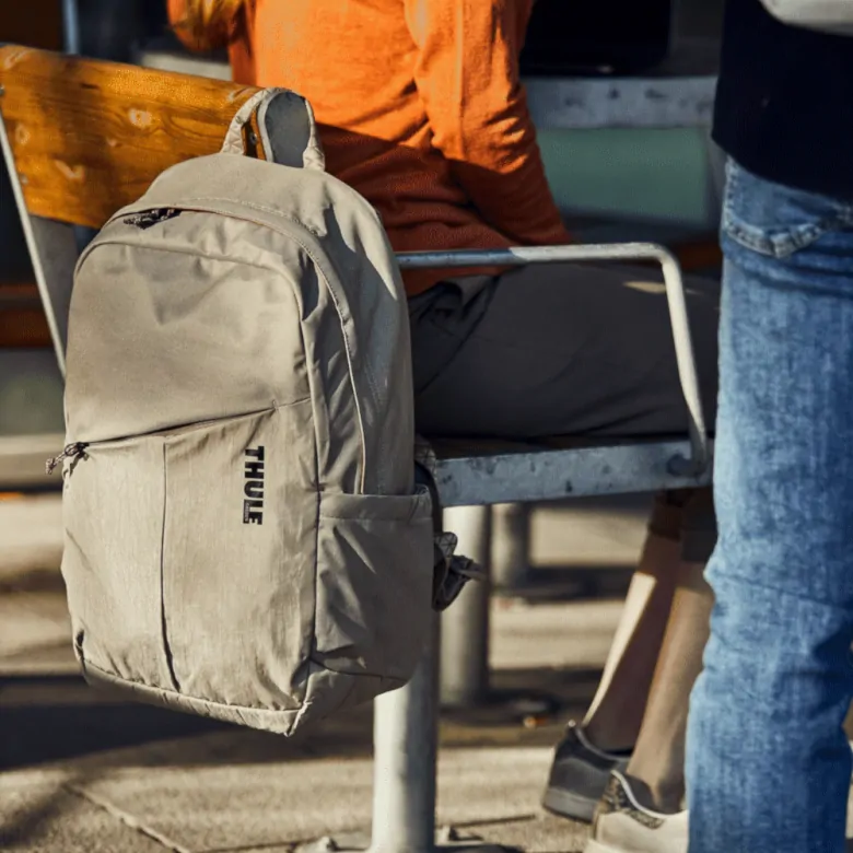 Рюкзак Thule Notus Backpack, 20L, Soft Sand Рюкзак Thule Notus Backpack, 20L, Soft Sand