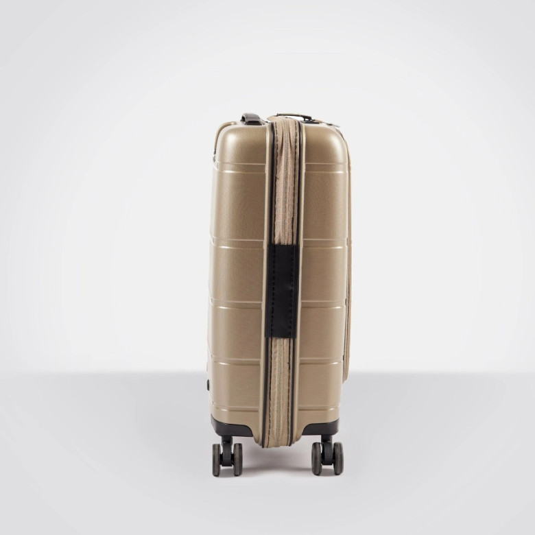 Чемодан Eberhart Link 32L 4 колеса 