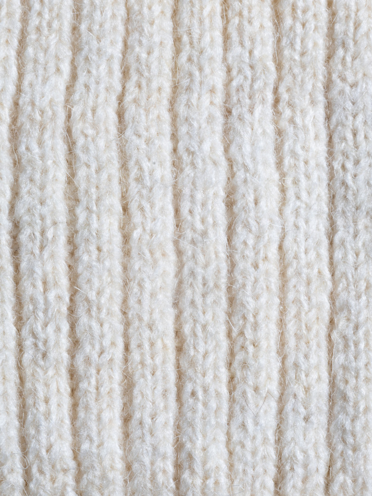 Шапка женская 13180 MARHATTER молочный (56-58)