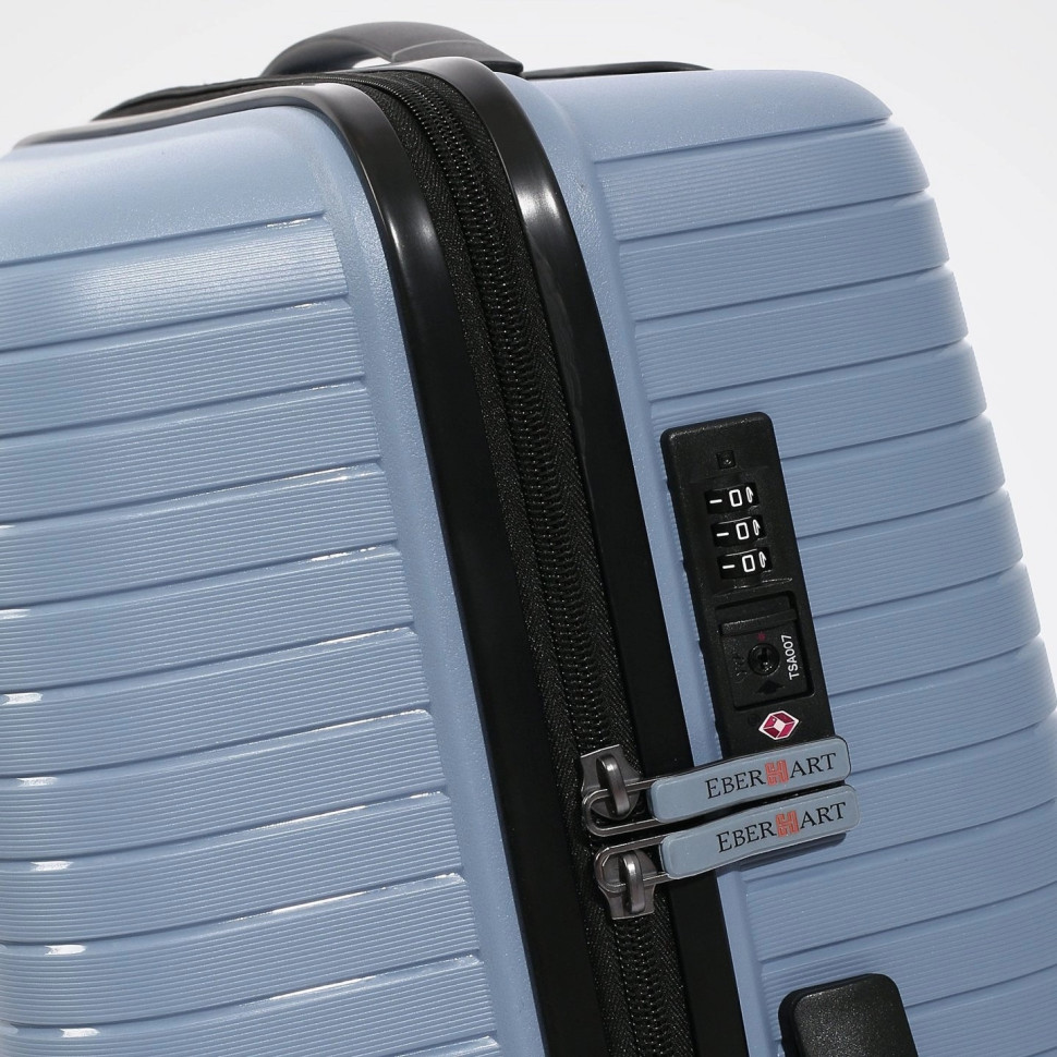 Чемодан Eberhart Eagle 50E-032 4 колеса серо-голубой Чемодан Eberhart Eagle 50E-032 4 колеса серо-голубой