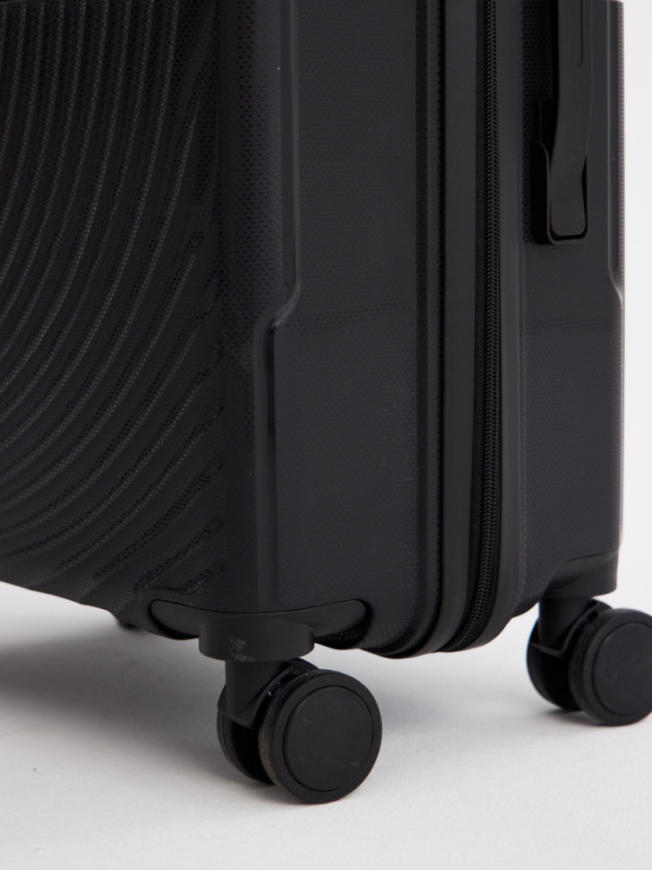 Чемодан L'Case, San Marino без расширения Чемодан L'Case, San Marino без расширения