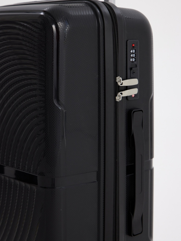 Чемодан L'Case, San Marino без расширения Чемодан L'Case, San Marino без расширения