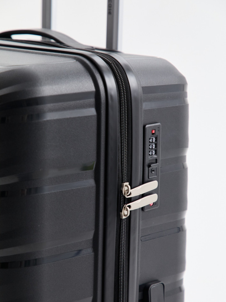 Чемодан L'Case, Valencia без расширения Чемодан L'Case, Valencia без расширения