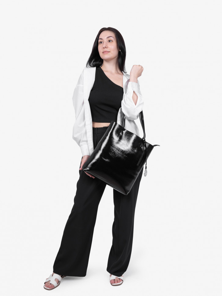 Сумка женская Baggins KDL-1300 лак черная Сумка женская Baggins KDL-1300 лак черная