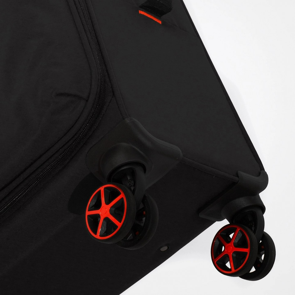 Чемодан Eberhart 30P Pure полиэстер 