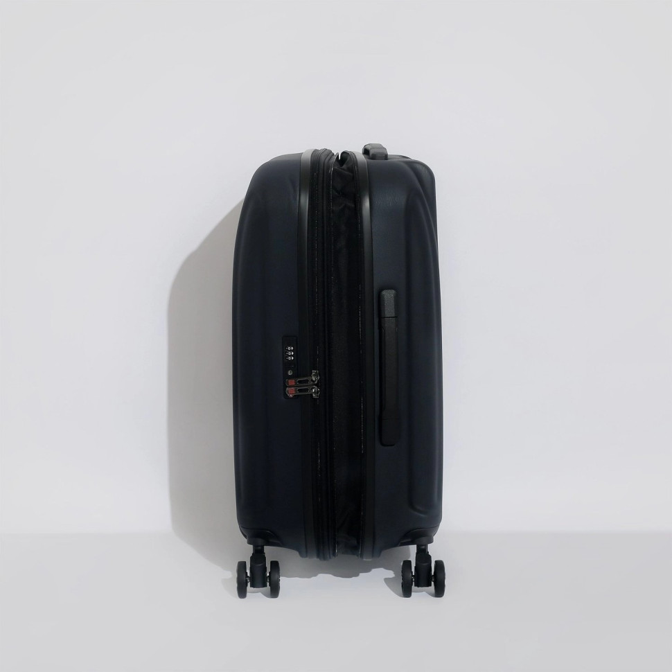  Чемодан Eberhart 06R Riviera 4 колеса