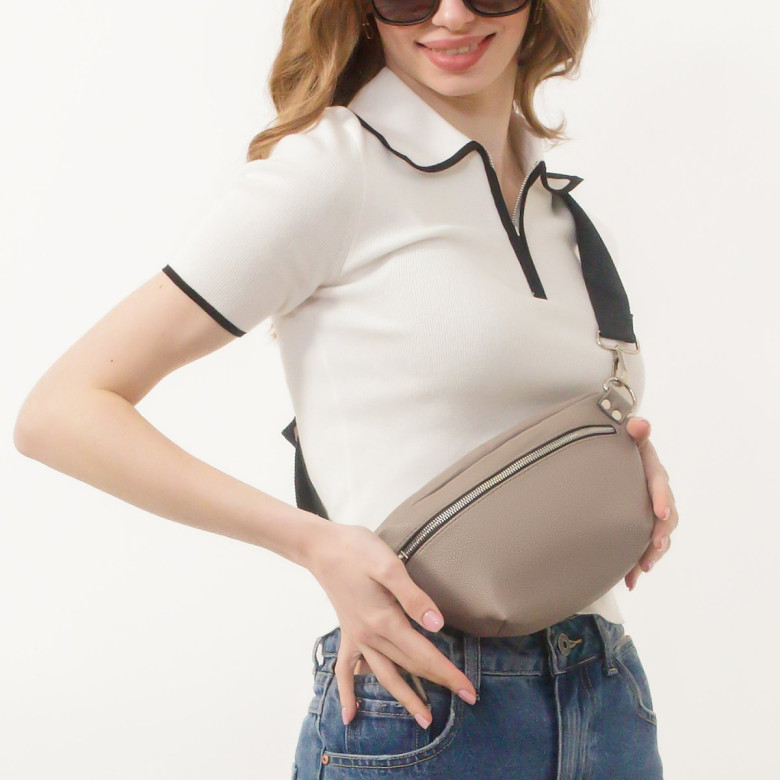 Сумка на пояс Richet 2476VNM тауп